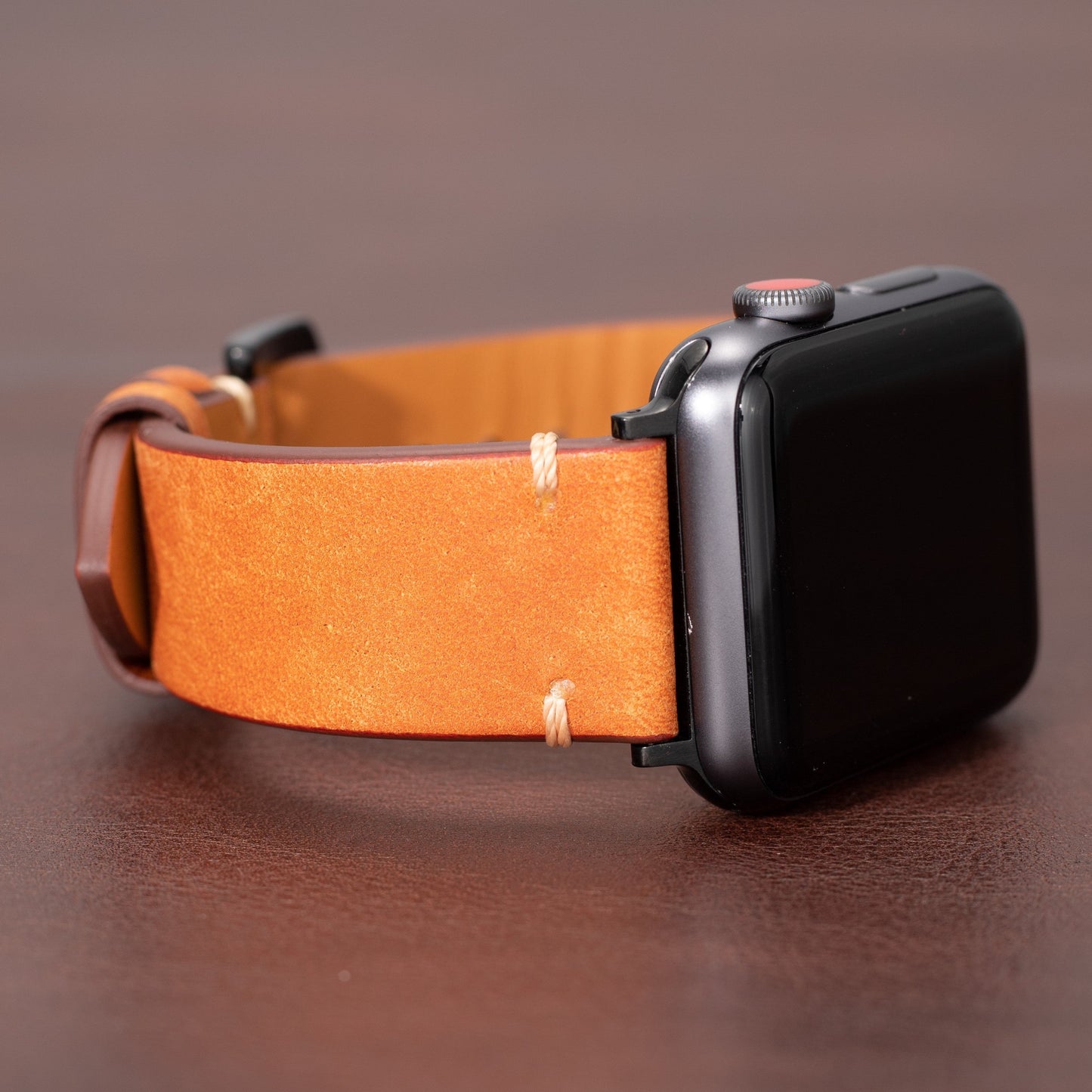 Premium Men’s Apple Watch Leather Band – Elegant Design for Everyday Wear