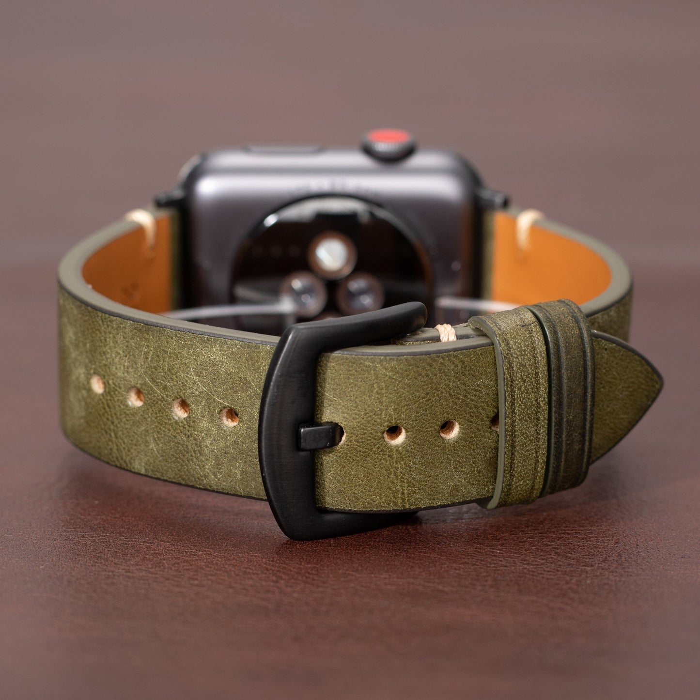 Premium Men’s Apple Watch Leather Band – Elegant Design for Everyday Wear