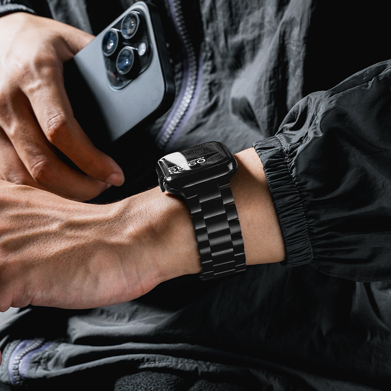 Apple Watch Titanium Magnetic Band – Luxury Edition