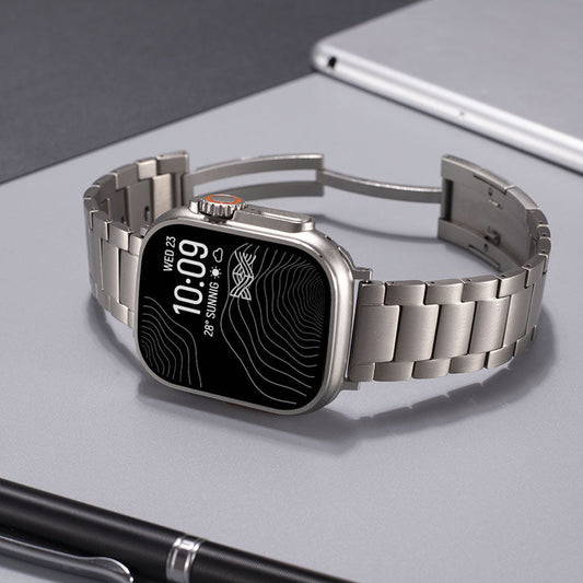 Men’s Titanium Apple Watch Band – Premium Design with Everyday Durability