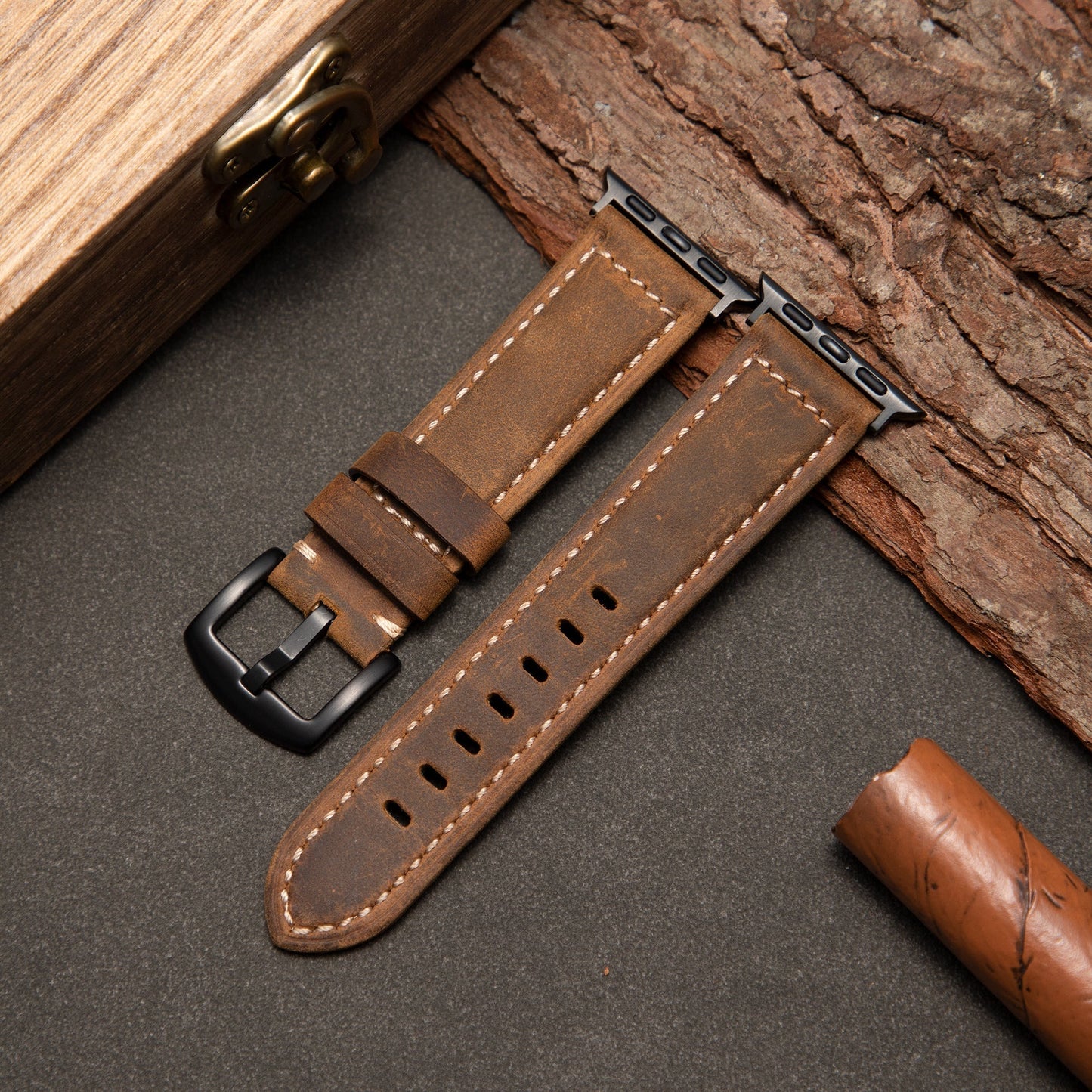 Classic Leather Apple Watch Band for Men – Timeless and Elegant Design